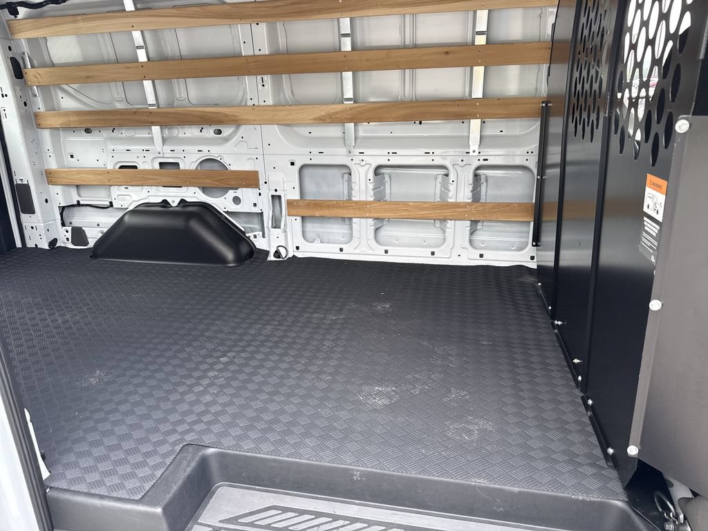 Used 2025 Ford Transit 250 Low Roof w/ Exterior Upgrade Package RWD image 15