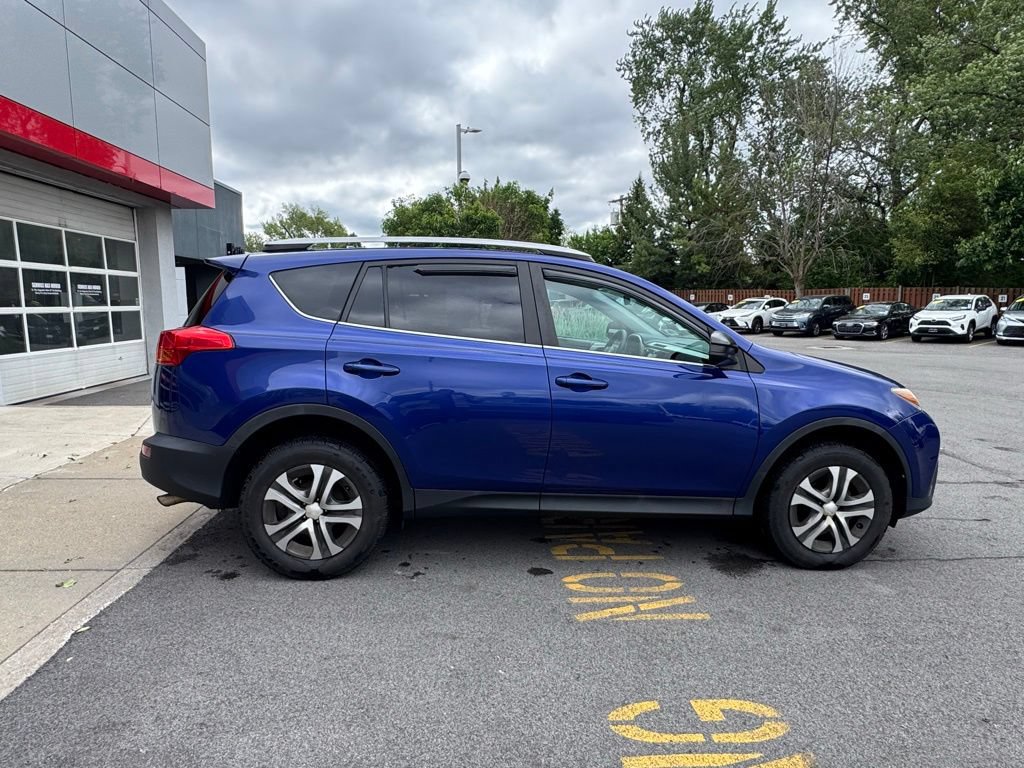 Used 2014 Toyota RAV4 LE AWD/4WD image 23
