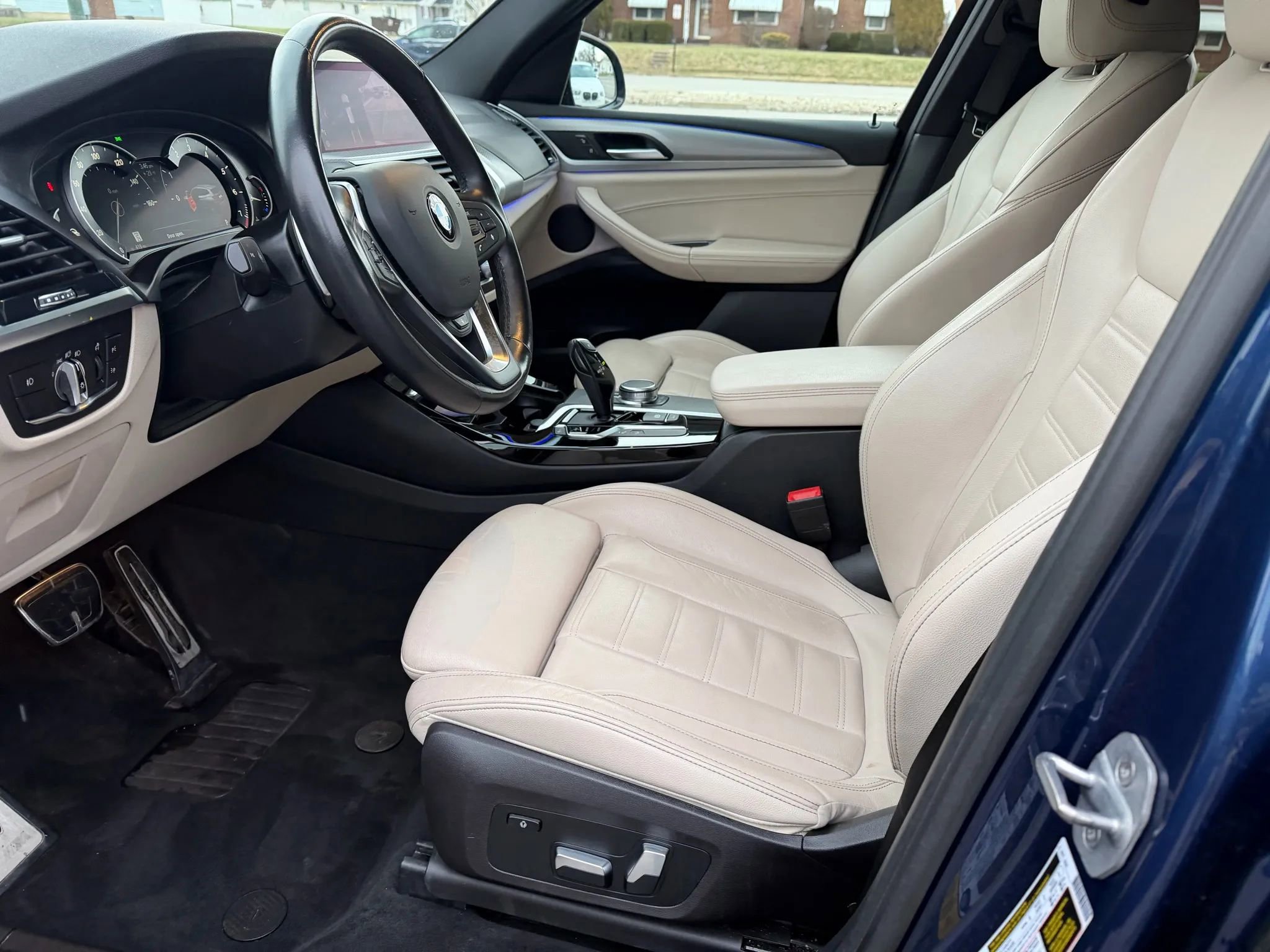 Used 2019 BMW X3 xDrive30i w/ Premium Package Essential image 15