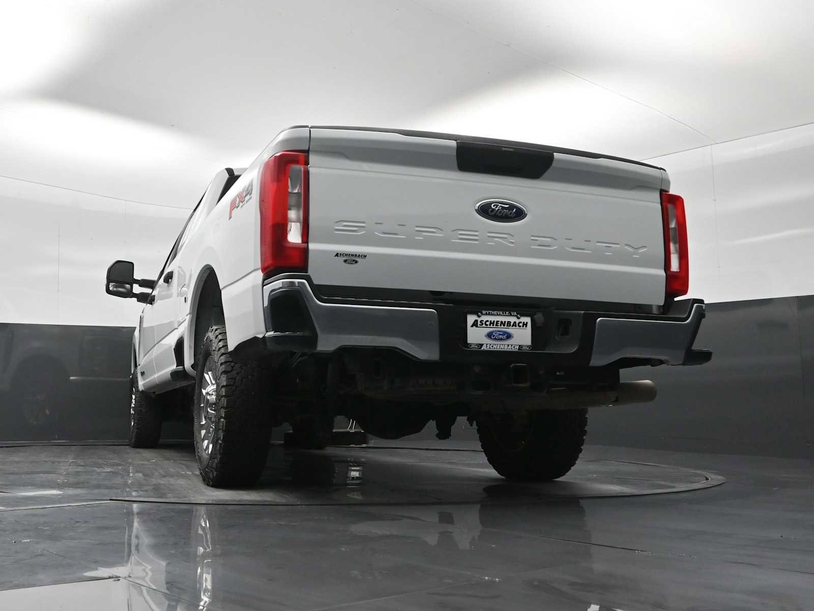 Used 2023 Ford F250 XL w/ FX4 Off-Road Package image 35