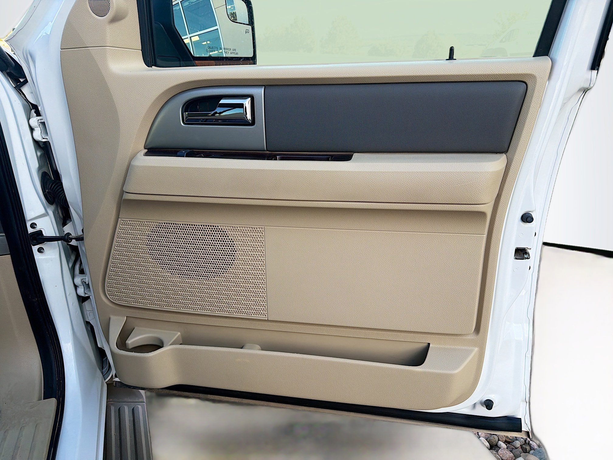 Used 2012 Ford Expedition XLT AWD/4WD image 31