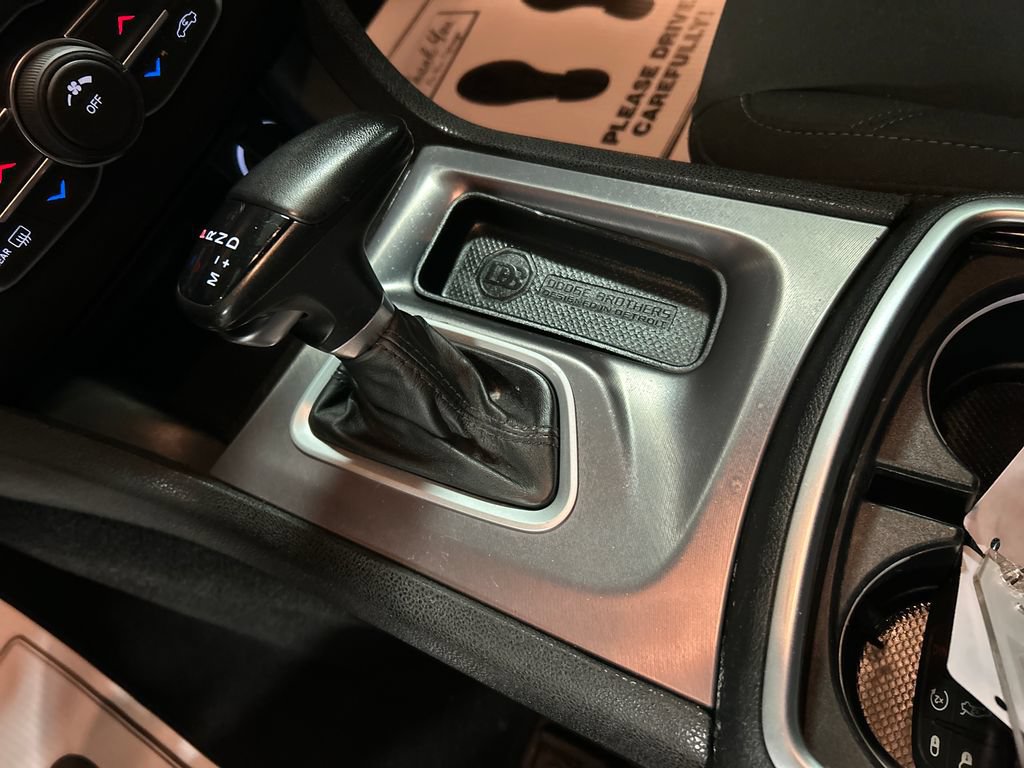 Used 2023 Dodge Charger SXT RWD image 19