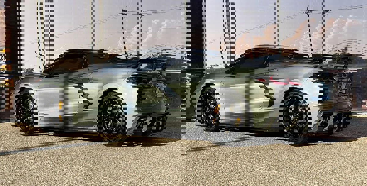 Used 2022 Chevrolet Corvette Stingray Premium Conv w/ Z51 Performance Package image 7