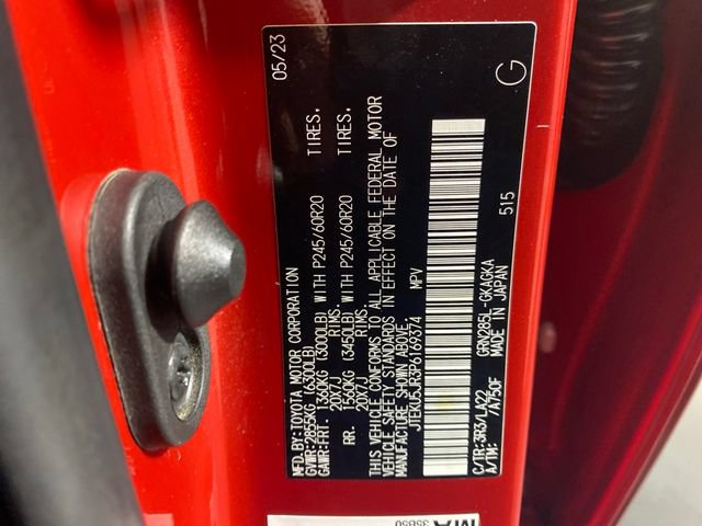 Used 2023 Toyota 4Runner Limited AWD/4WD image 36