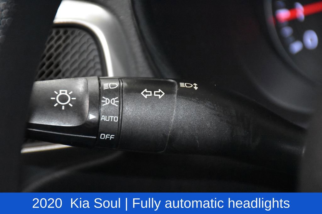 Used 2020 Kia Soul LX image 10