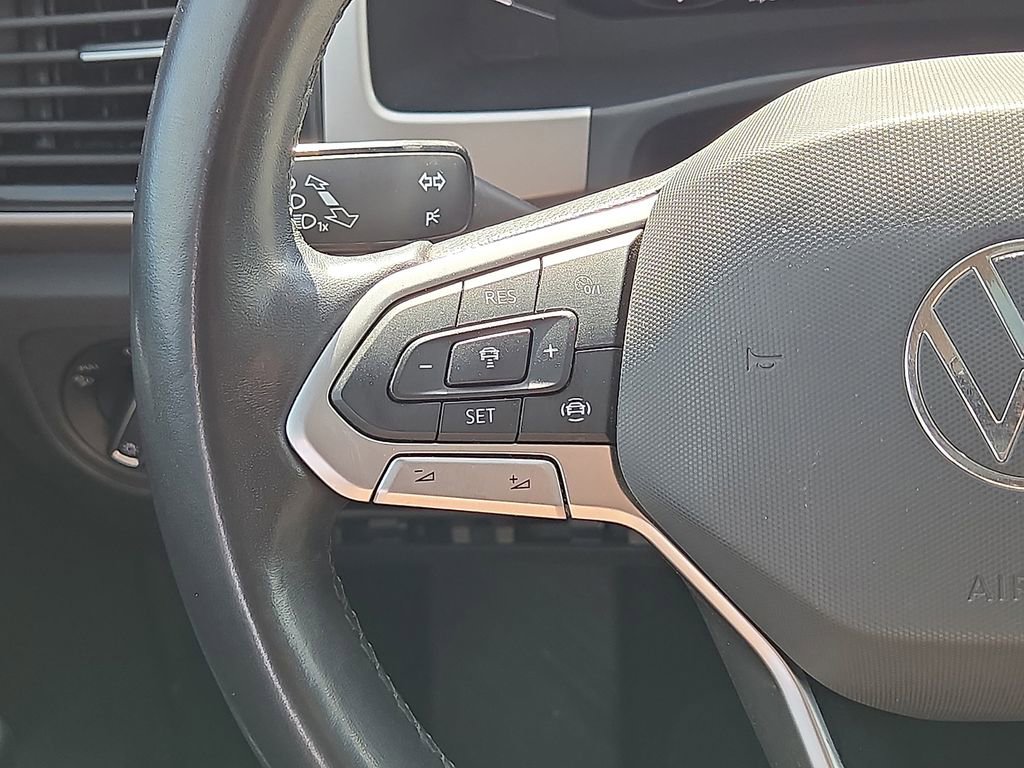 Used 2021 Volkswagen Atlas SEL Premium image 20