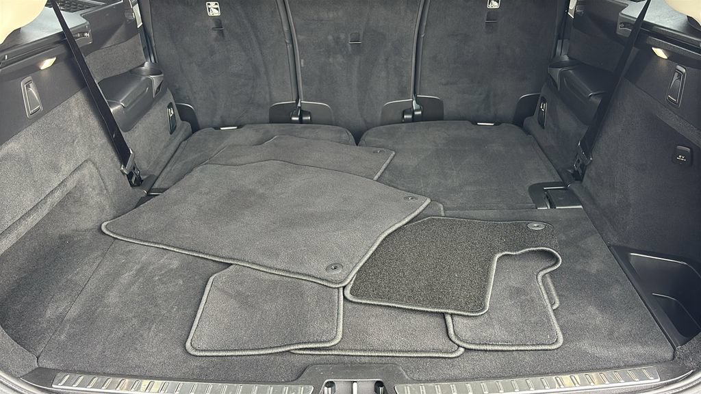 Certified 2026 Volvo XC90 B6 Plus AWD/4WD image 29