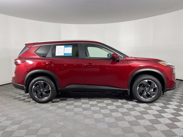 Certified 2025 Nissan Rogue SV w/ SV Premium Package FWD image 12