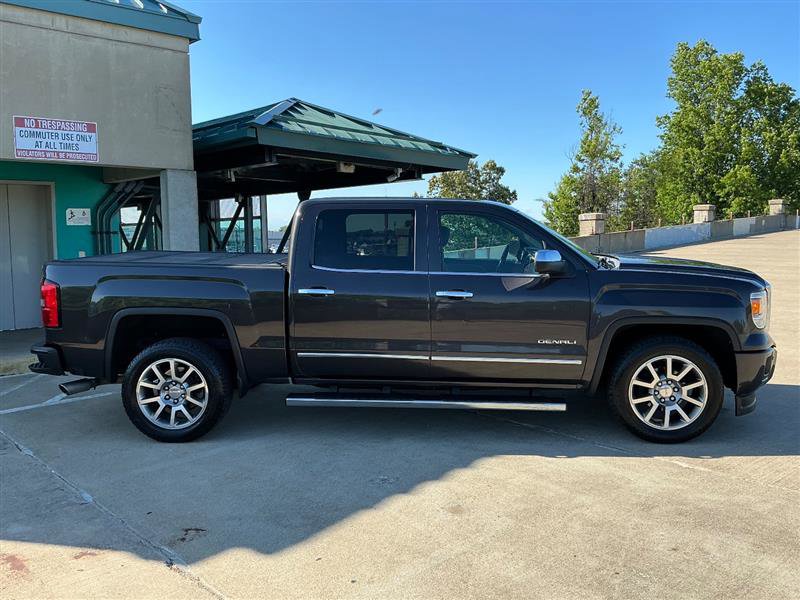 Used 2015 GMC Sierra 1500 Denali RWD image 8
