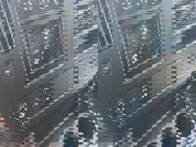 Used 2018 Chevrolet Express 2500 w/ Driver Convenience Package image 11