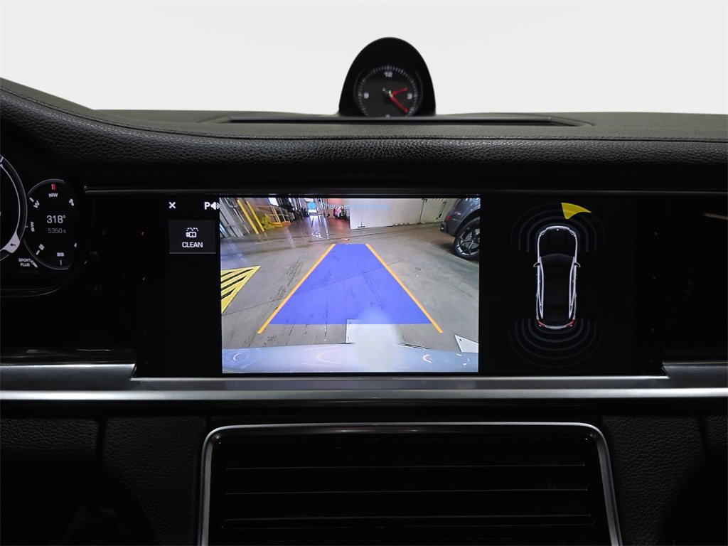 Used 2018 Porsche Panamera 4 image 24