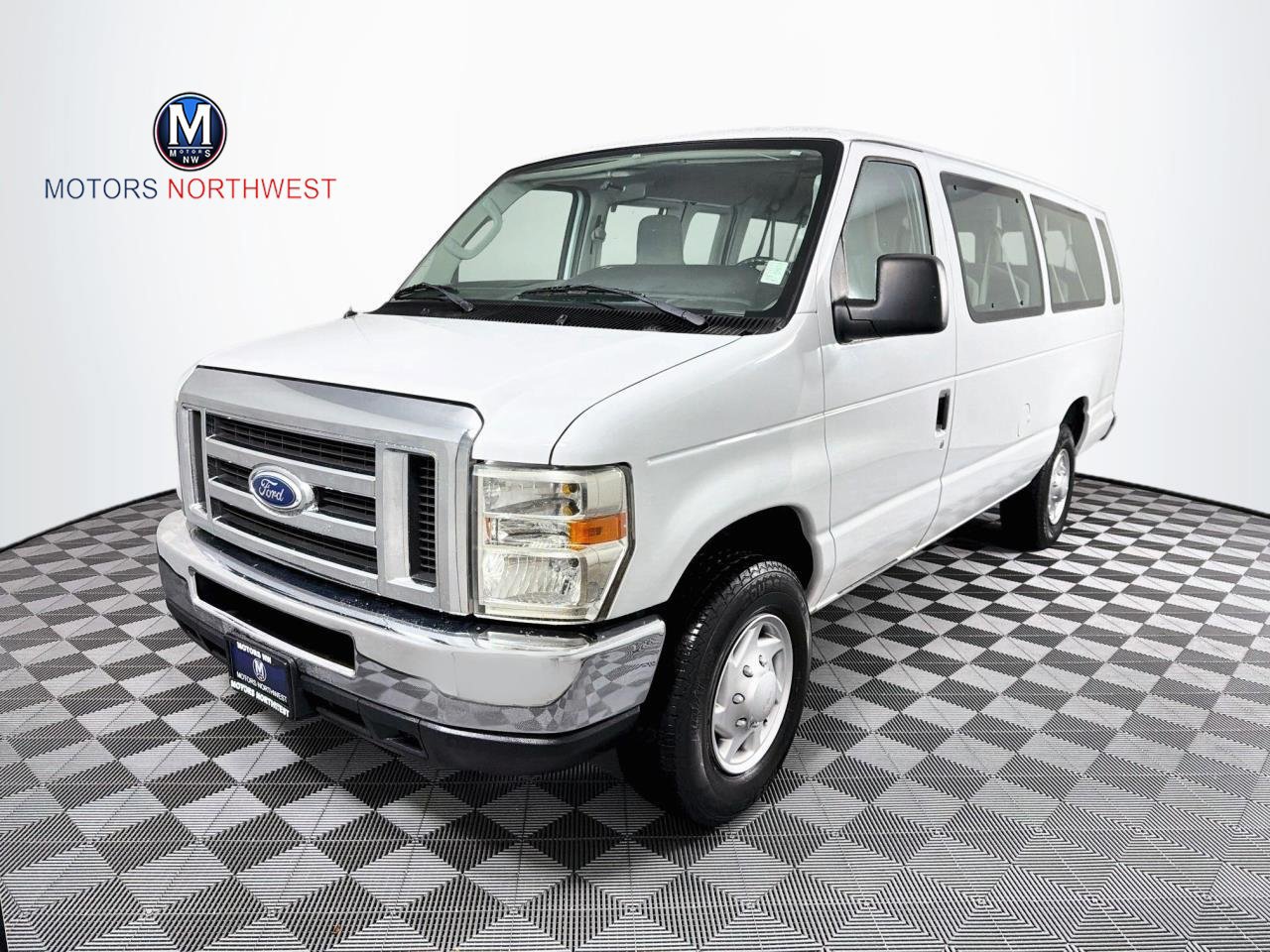 Used 2014 Ford E-350 and Econoline 350 XLT RWD image 1