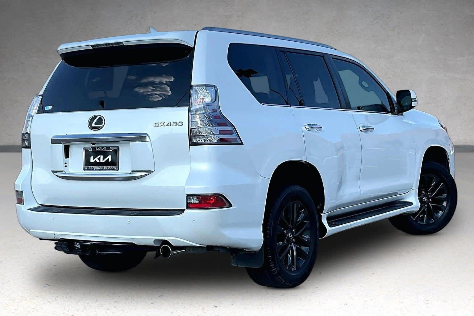 Used 2020 Lexus GX 460 Premium w/ Premium Package AWD/4WD image 22