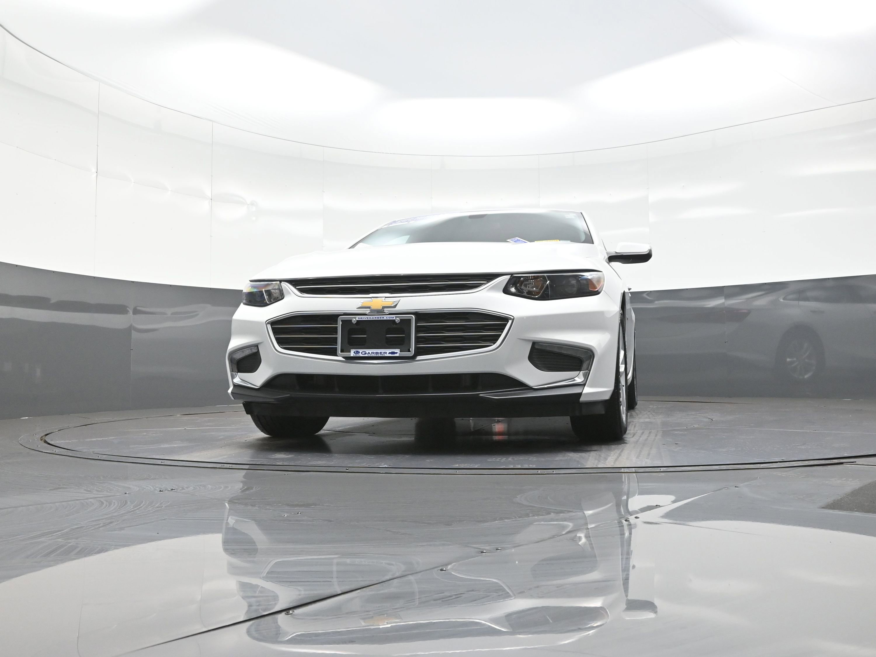 Used 2017 Chevrolet Malibu LT image 10