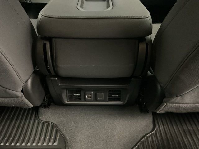 Certified 2021 Chevrolet Silverado 1500 LT w/ Convenience Package II AWD/4WD image 32