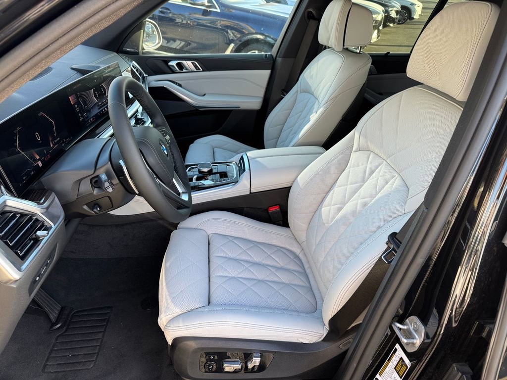 New 2026 BMW X5 sDrive40i image 23