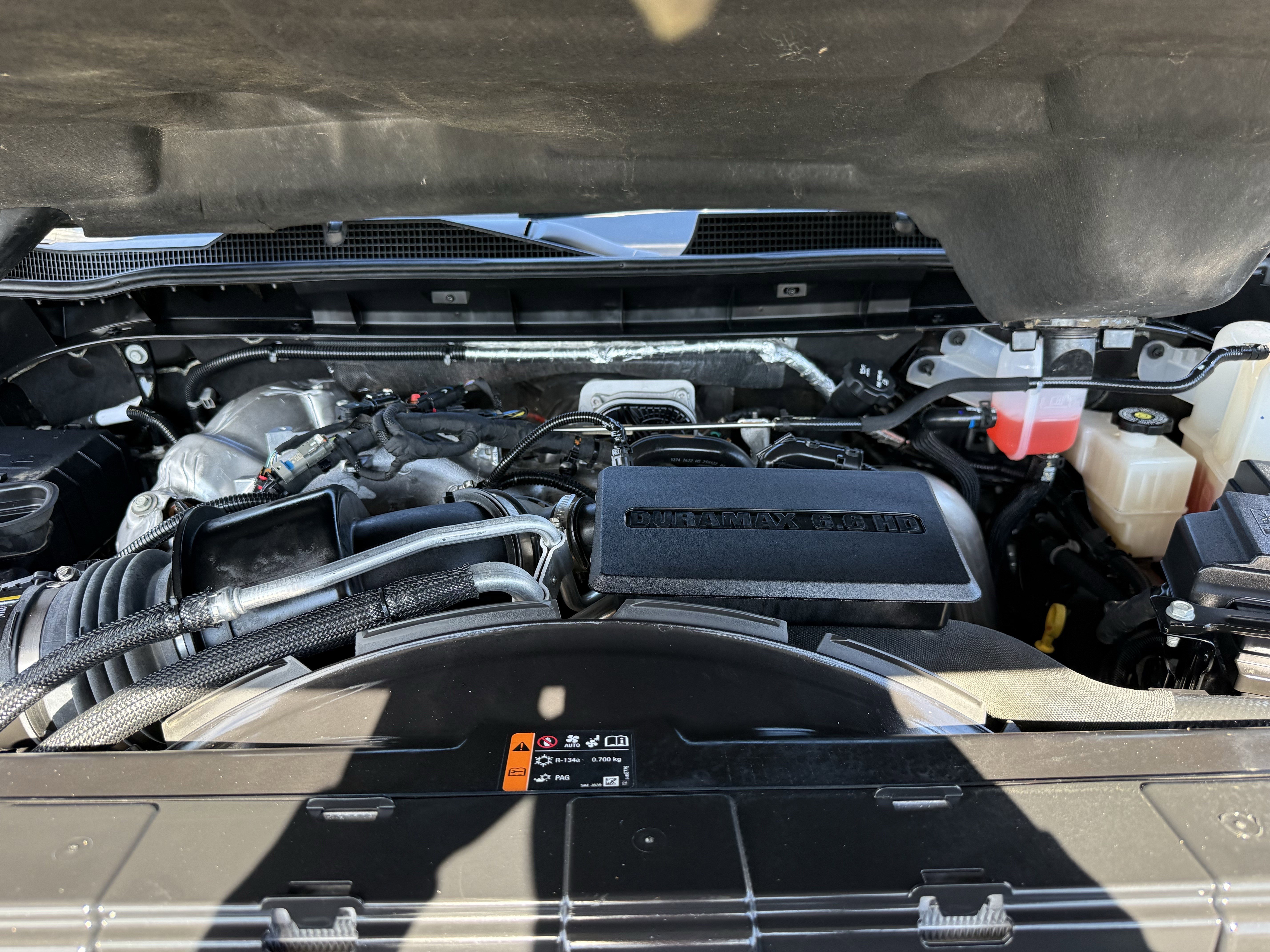 Used 2025 Chevrolet Silverado 2500 LT w/ Convenience Package image 31