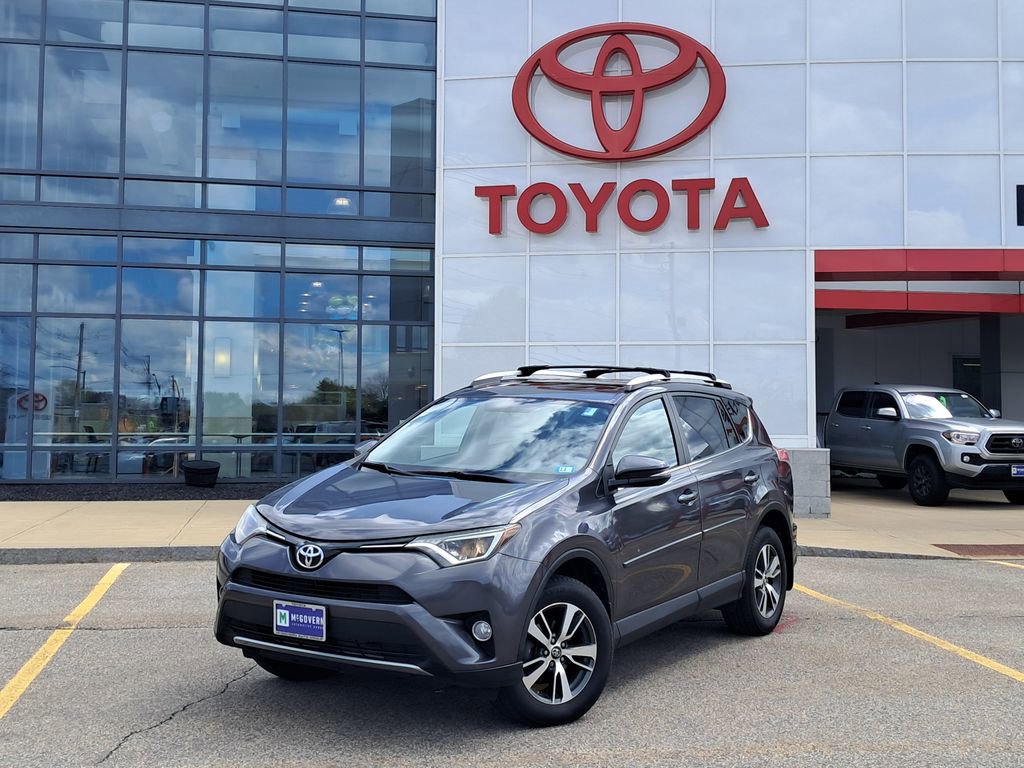 Used 2016 Toyota RAV4 XLE w/ Protection Package AWD/4WD image 1