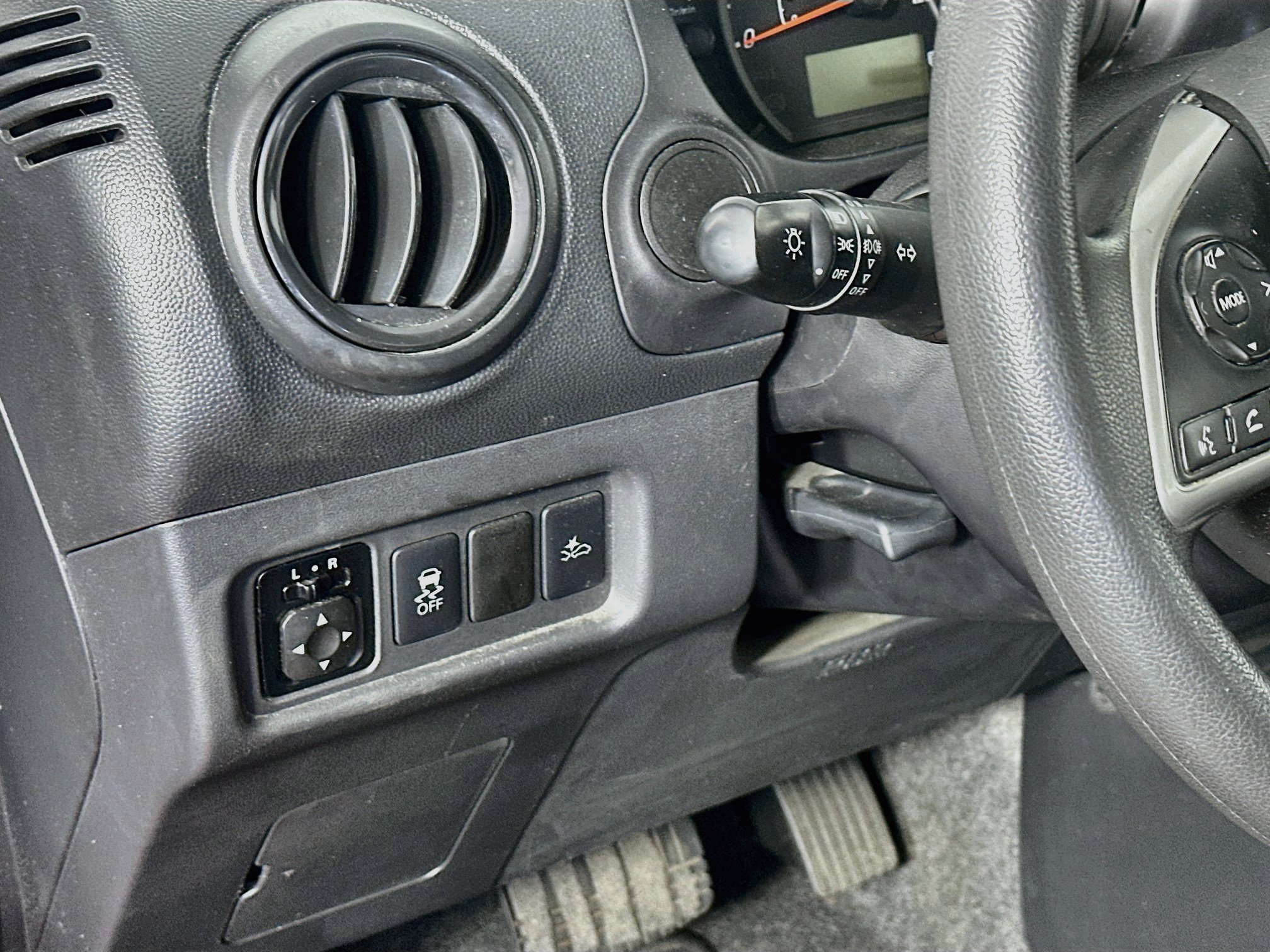 Used 2024 Mitsubishi Mirage ES FWD image 16