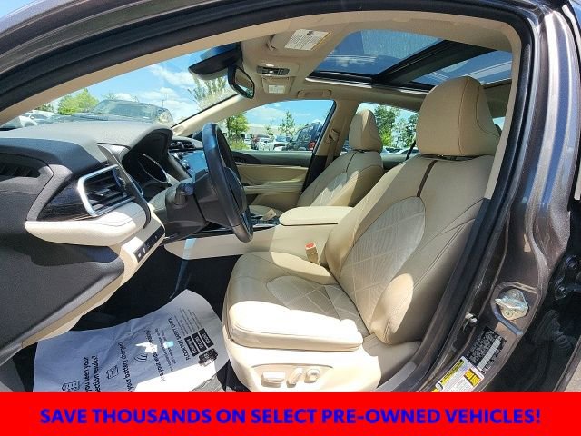 Used 2018 Toyota Camry XLE w/ Driver Assist Package FWD image 25