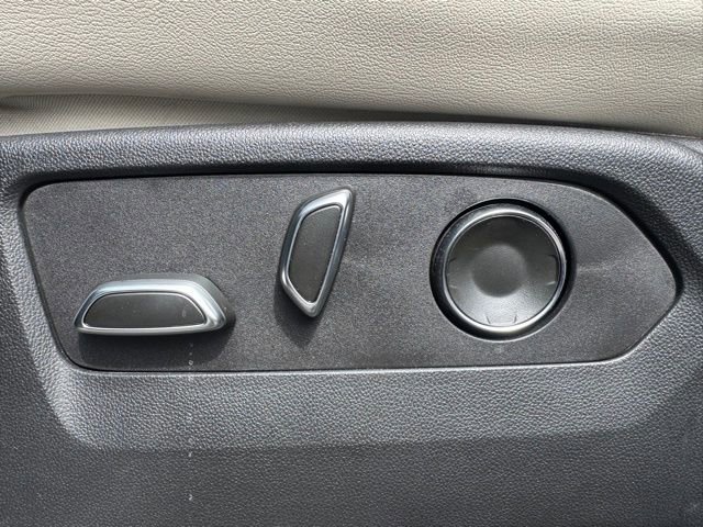 Used 2024 Cadillac Escalade Sport w/ Touring Package image 13