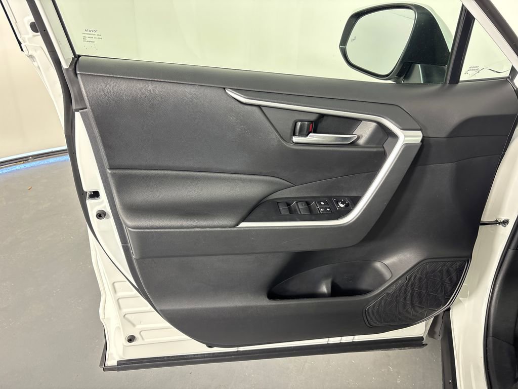Certified 2021 Toyota RAV4 XLE w/ Convenience Package image 25