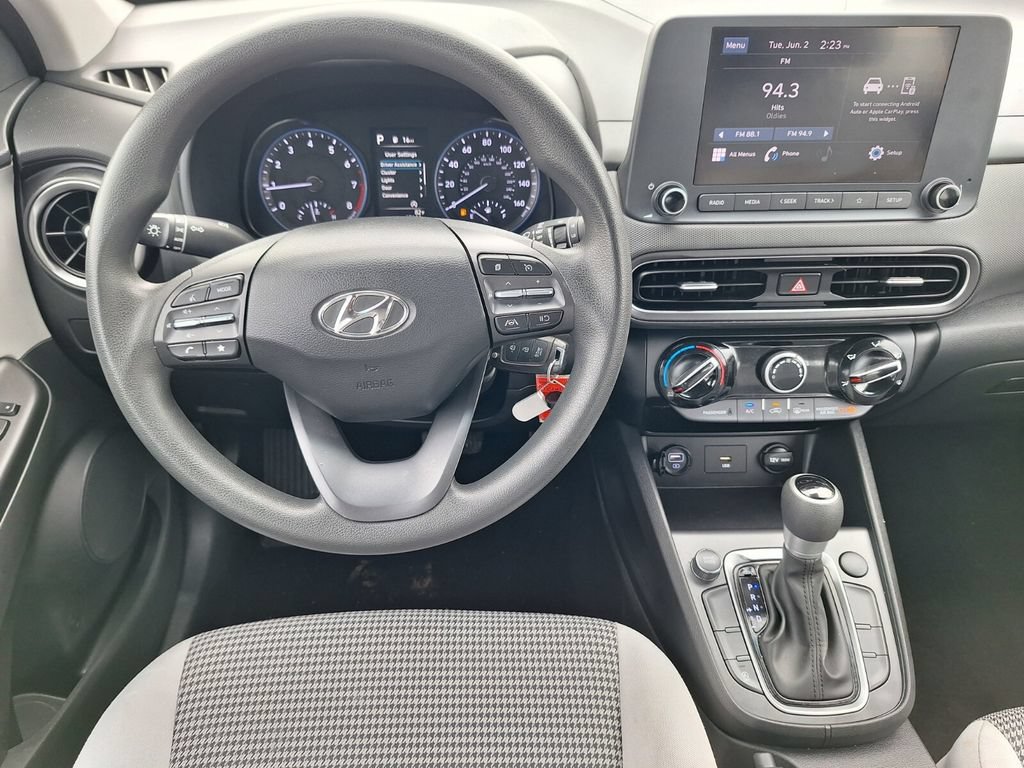 Used 2023 Hyundai Kona SE w/ Cargo Package FWD image 22