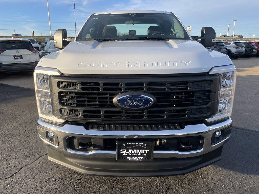 New 2026 Ford F350 XL w/ XL Chrome Package image 27