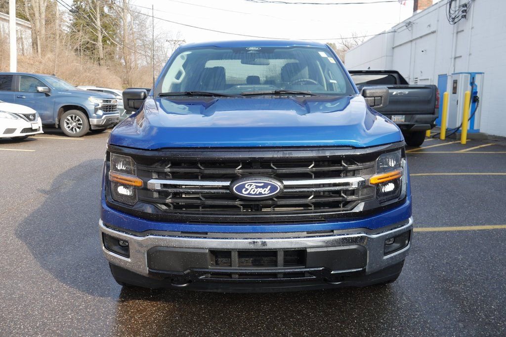 Used 2025 Ford F150 XLT w/ Equipment Group 301A Standard AWD/4WD image 3