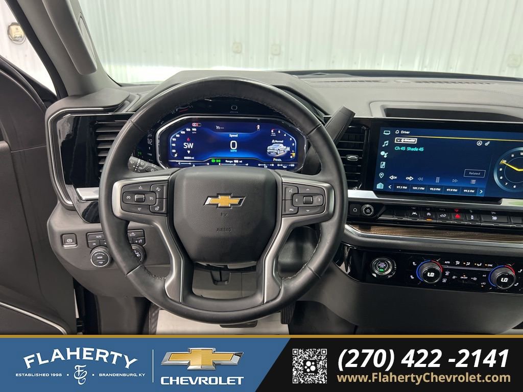 Used 2024 Chevrolet Silverado 1500 LT image 25