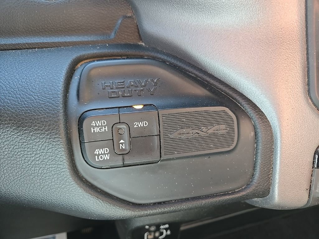 Used 2024 RAM 2500 Big Horn AWD/4WD image 57