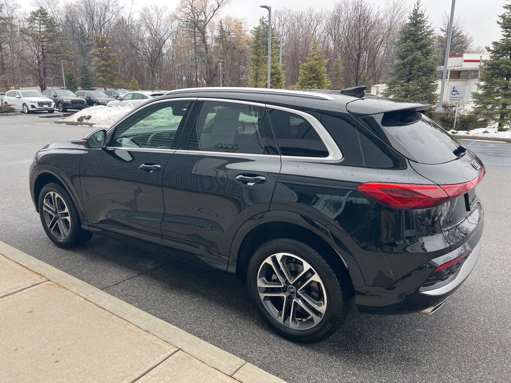 Certified 2025 Audi Q5 Premium Plus w/ Premium Plus image 32