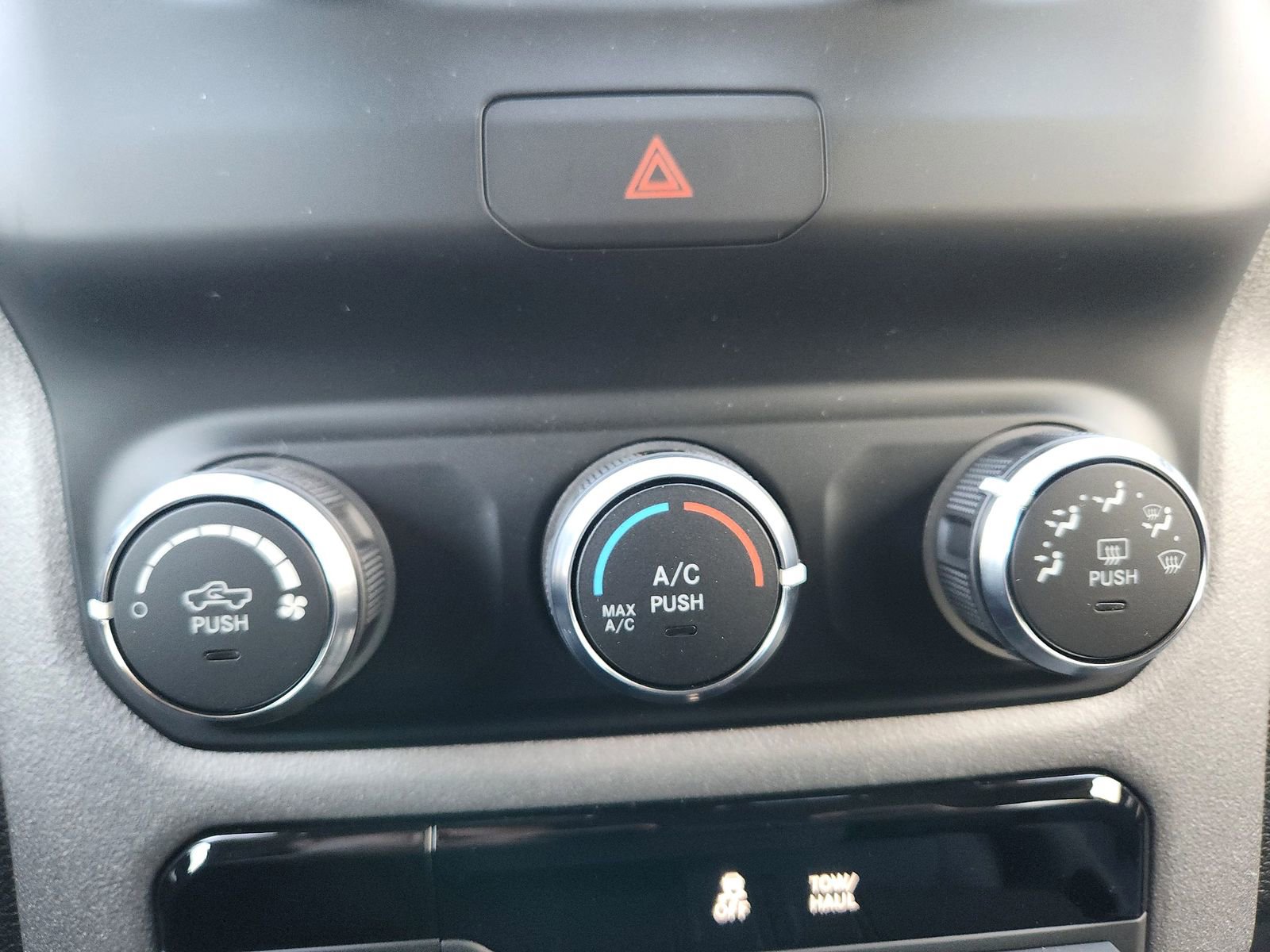 Used 2024 RAM 1500 Tradesman image 27