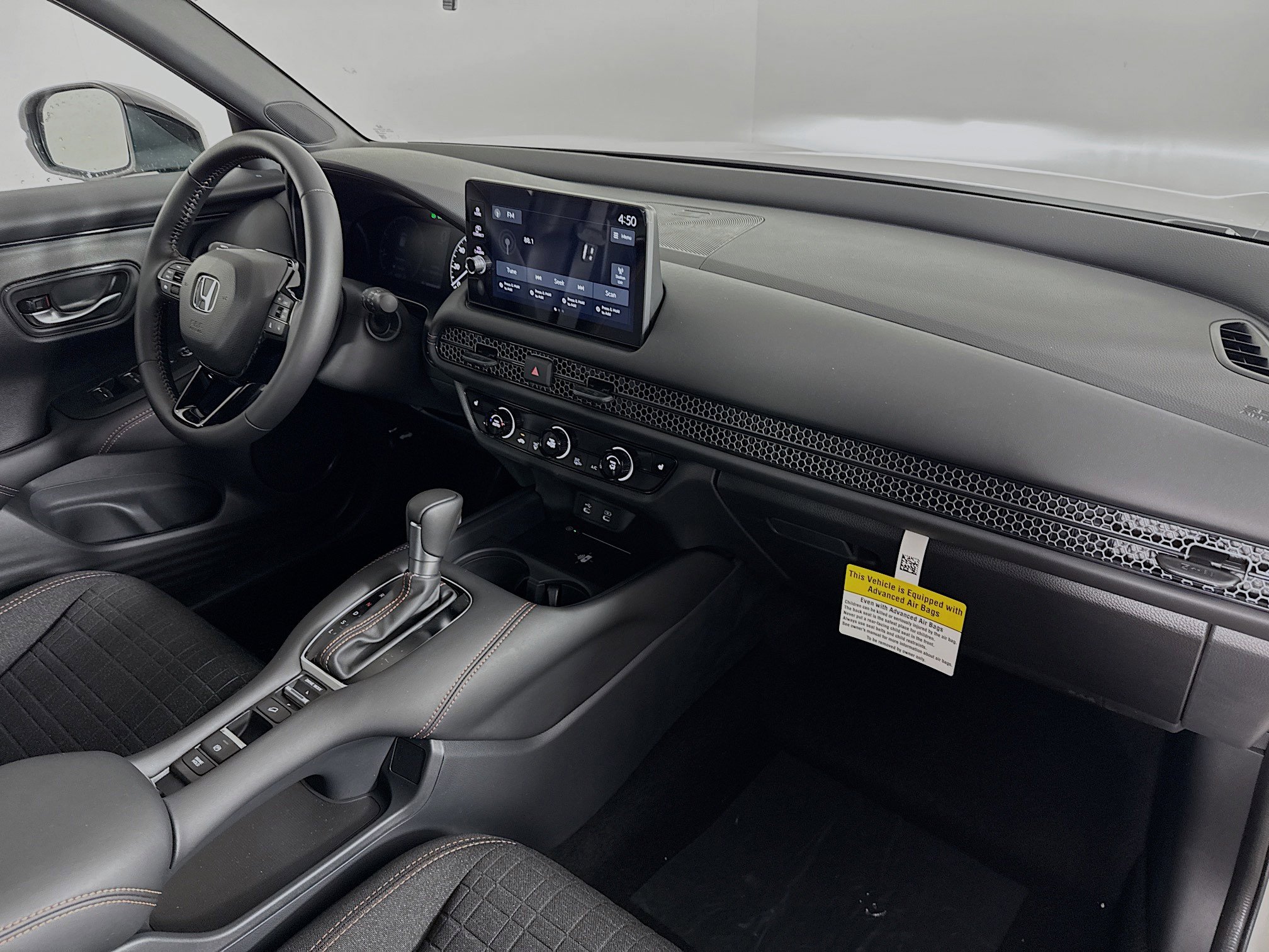 New 2026 Honda HR-V Sport image 35