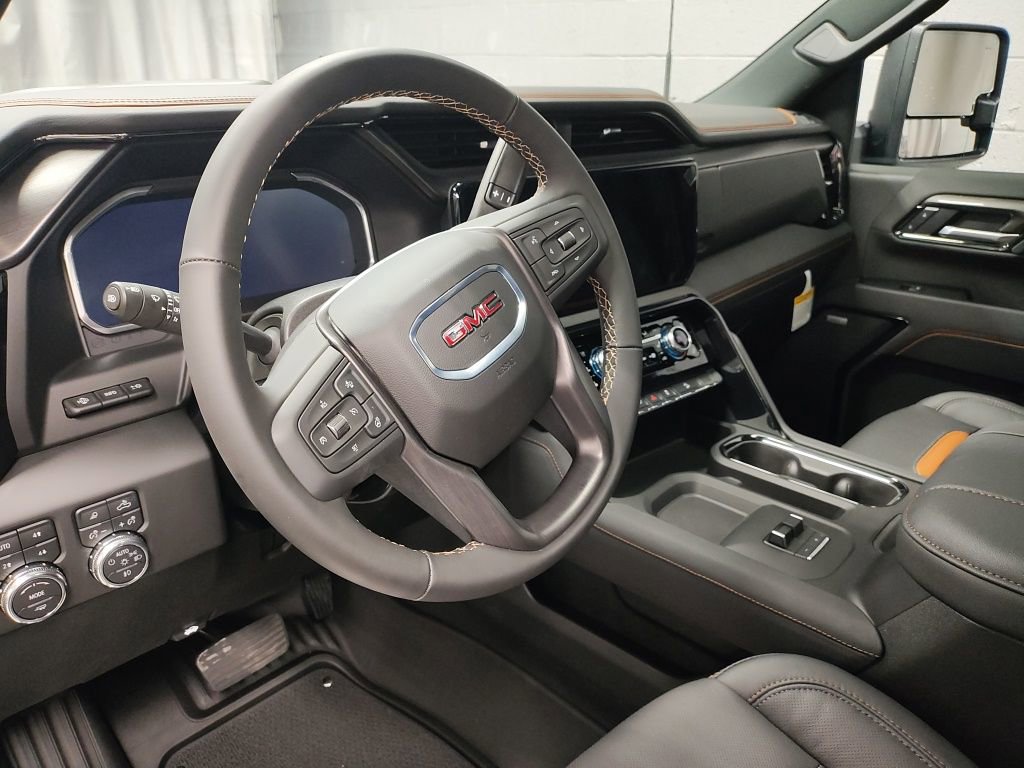 New 2026 GMC Sierra 2500 AT4 w/ Technology Package image 24