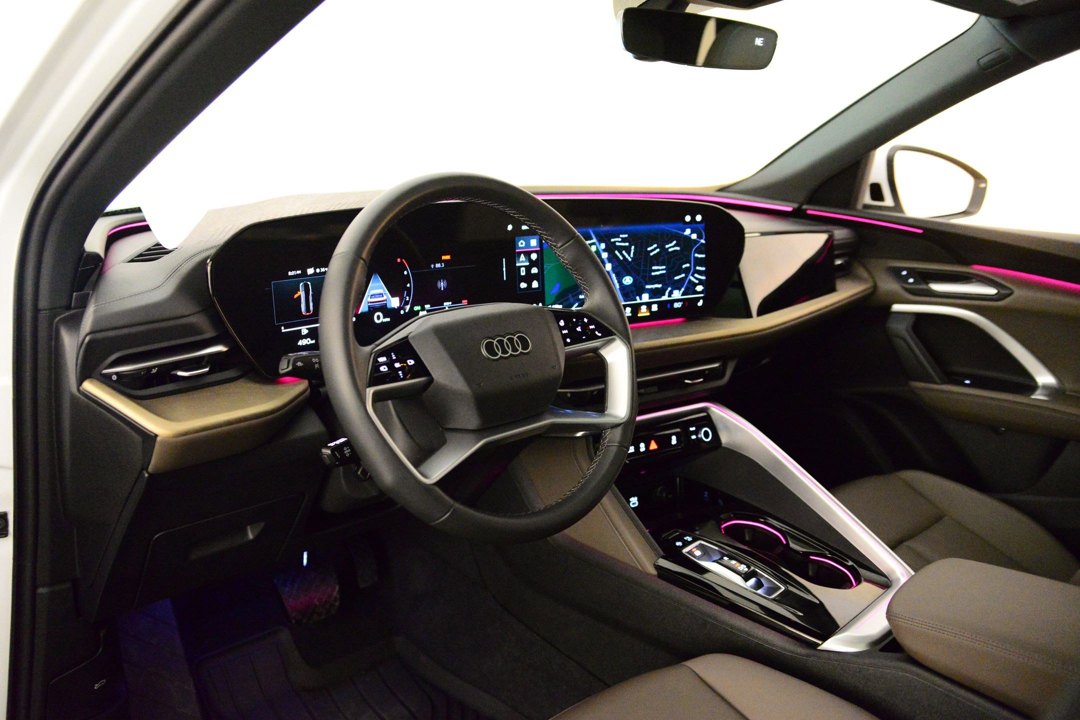 Certified 2025 Audi Q5 Premium w/ Convenience Package image 27