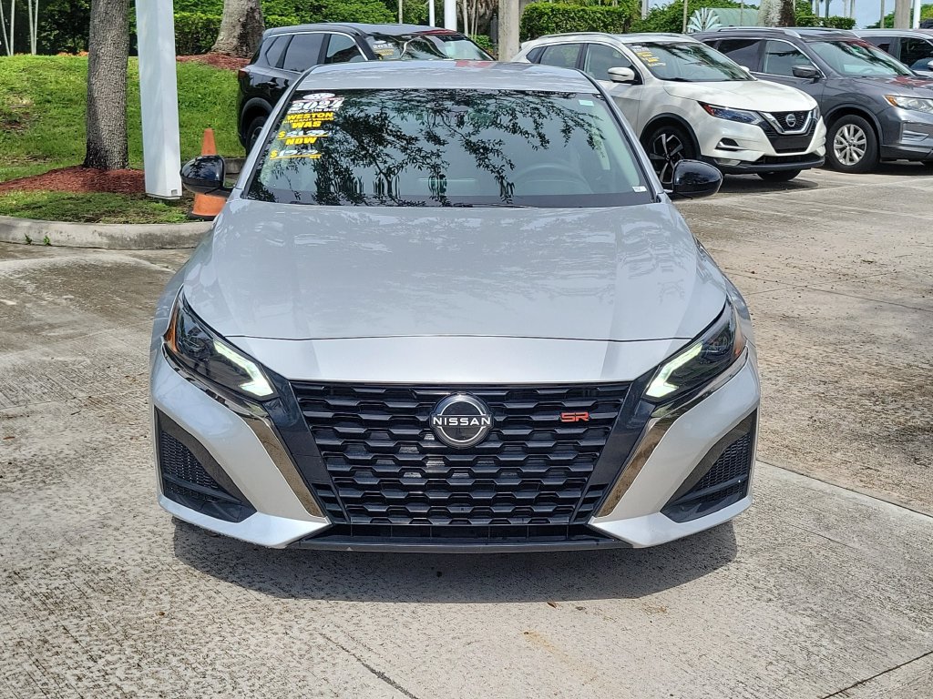 Certified 2024 Nissan Altima 2.5 SR FWD image 2