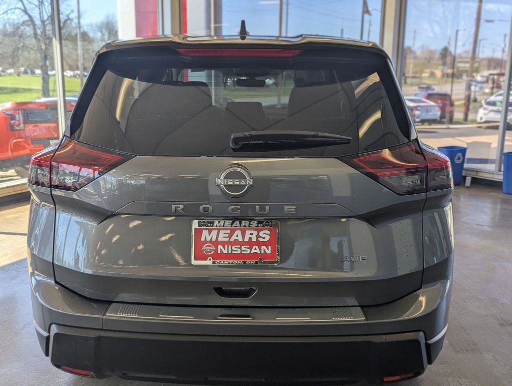 New 2026 Nissan Rogue SV w/ Cold Weather Package AWD/4WD image 7