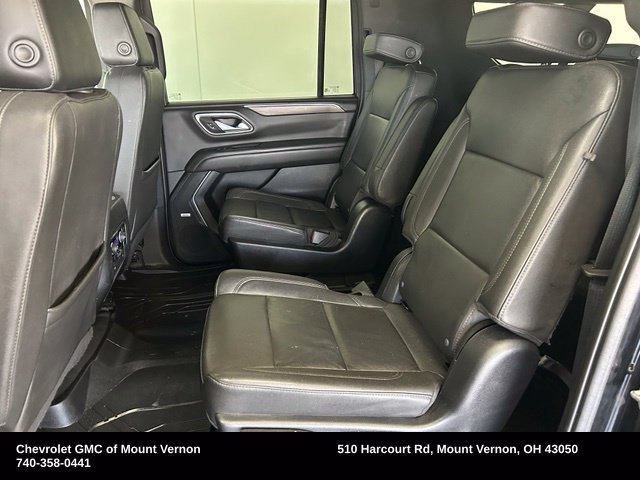 Used 2023 Chevrolet Suburban LT AWD/4WD image 27