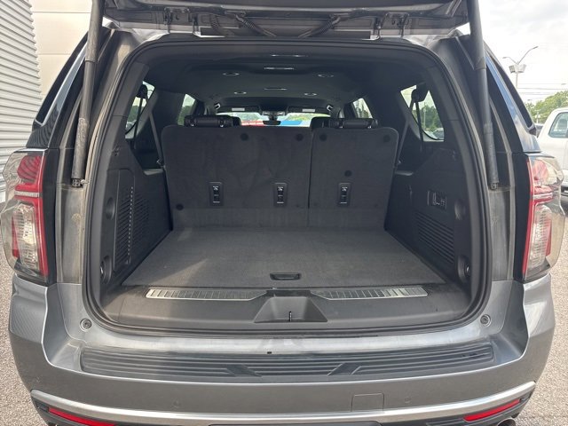 Used 2022 Chevrolet Suburban High Country image 32