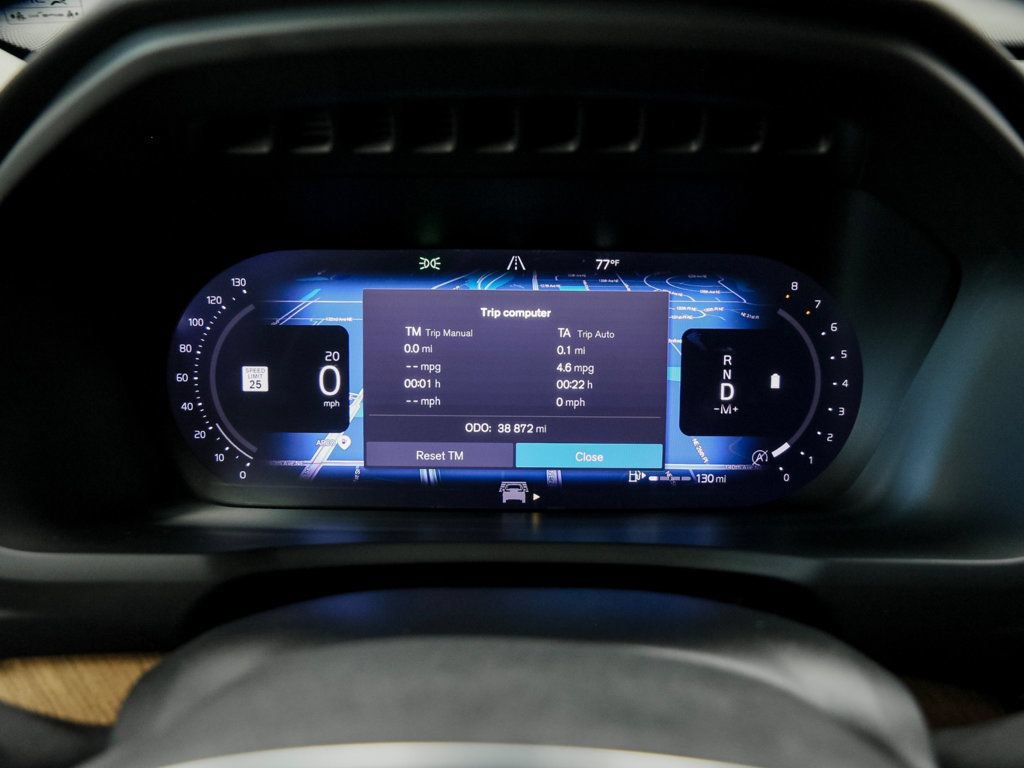 Used 2024 Volvo XC90 B5 Plus AWD/4WD image 17