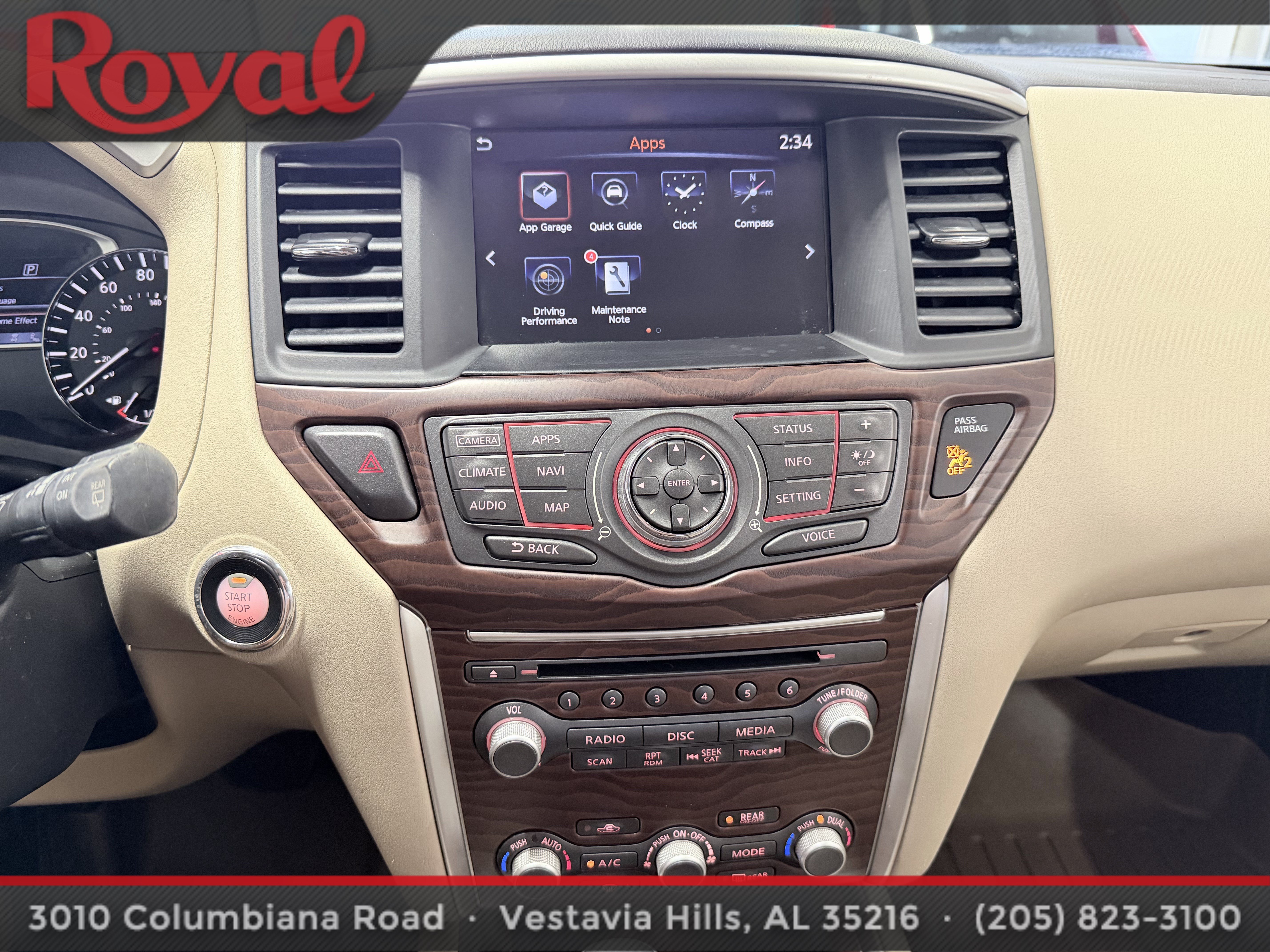 Used 2017 Nissan Pathfinder Platinum w/ Family Entertainment Package FWD image 26