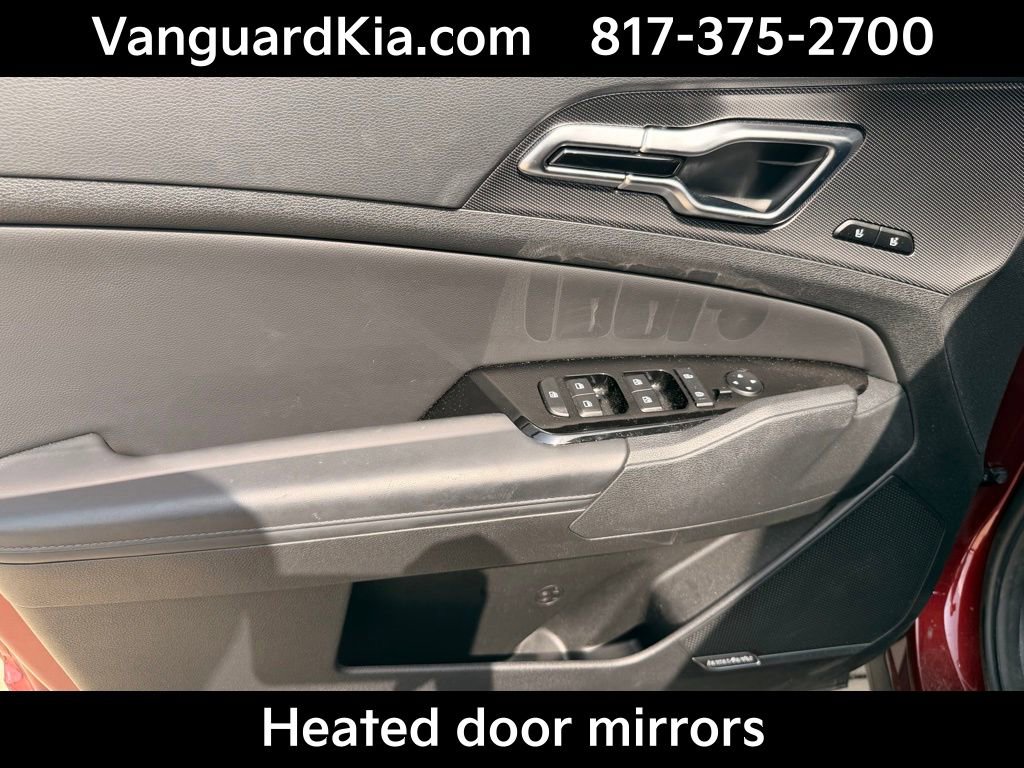 Certified 2025 Kia Sportage SX FWD image 17
