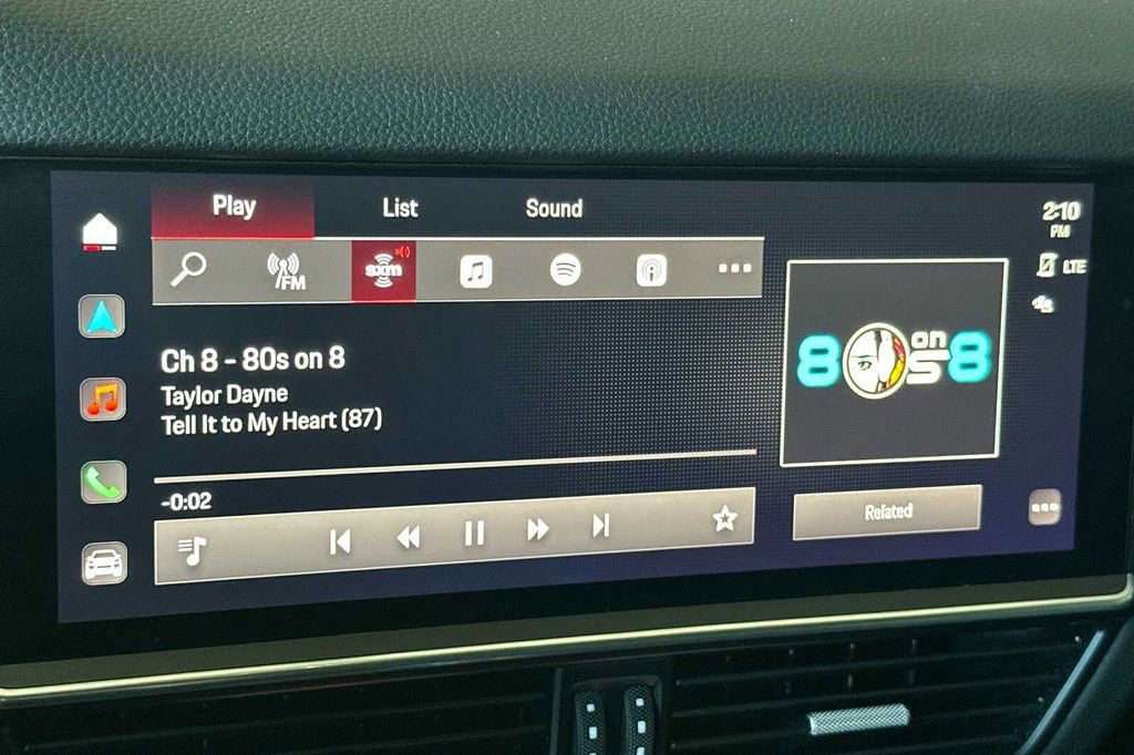 Used 2023 Porsche Cayenne image 23