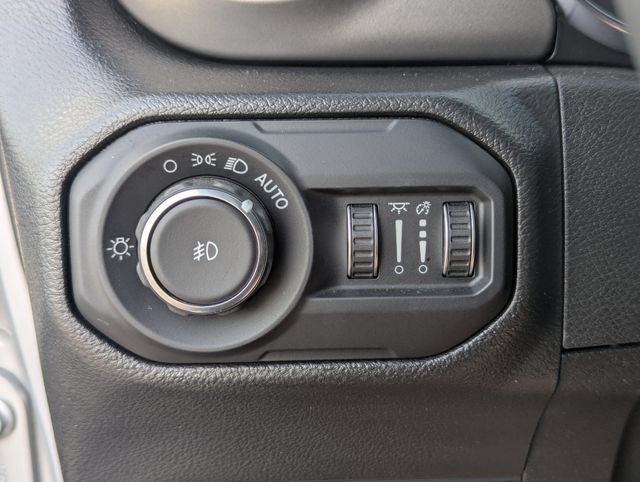 Used 2022 Jeep Wrangler Unlimited Sport AWD/4WD image 31
