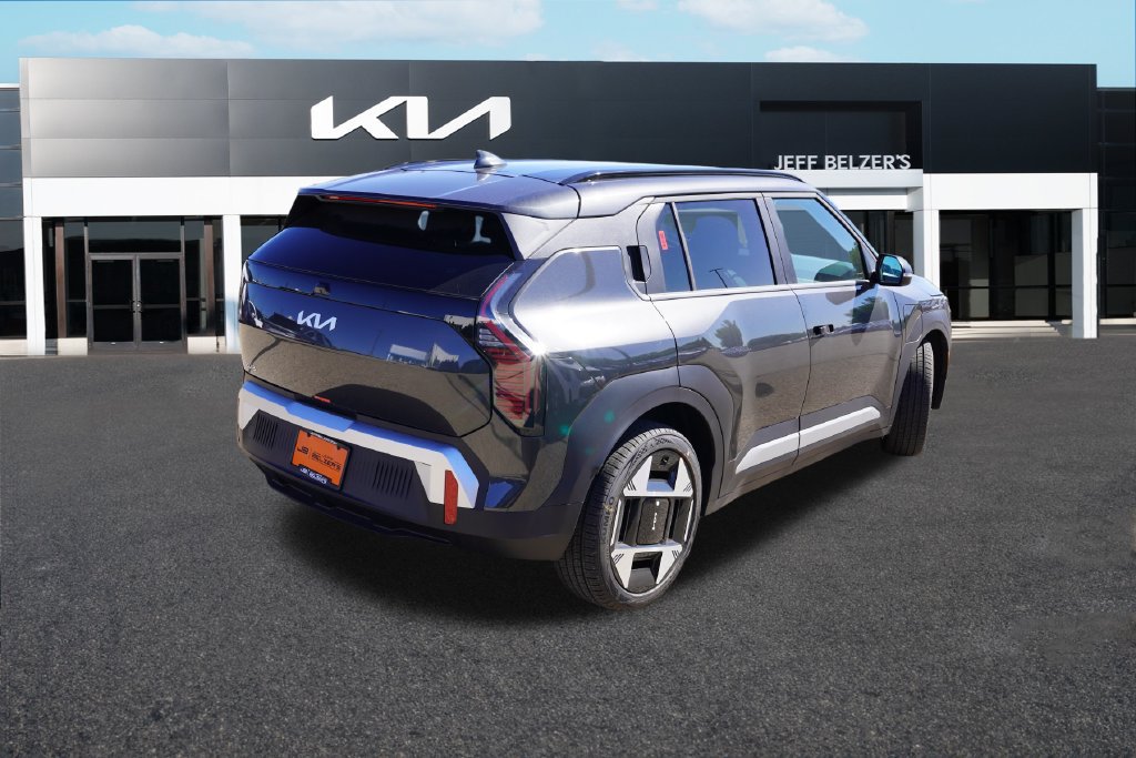 New 2027 Kia EV3 Wind AWD/4WD image 3