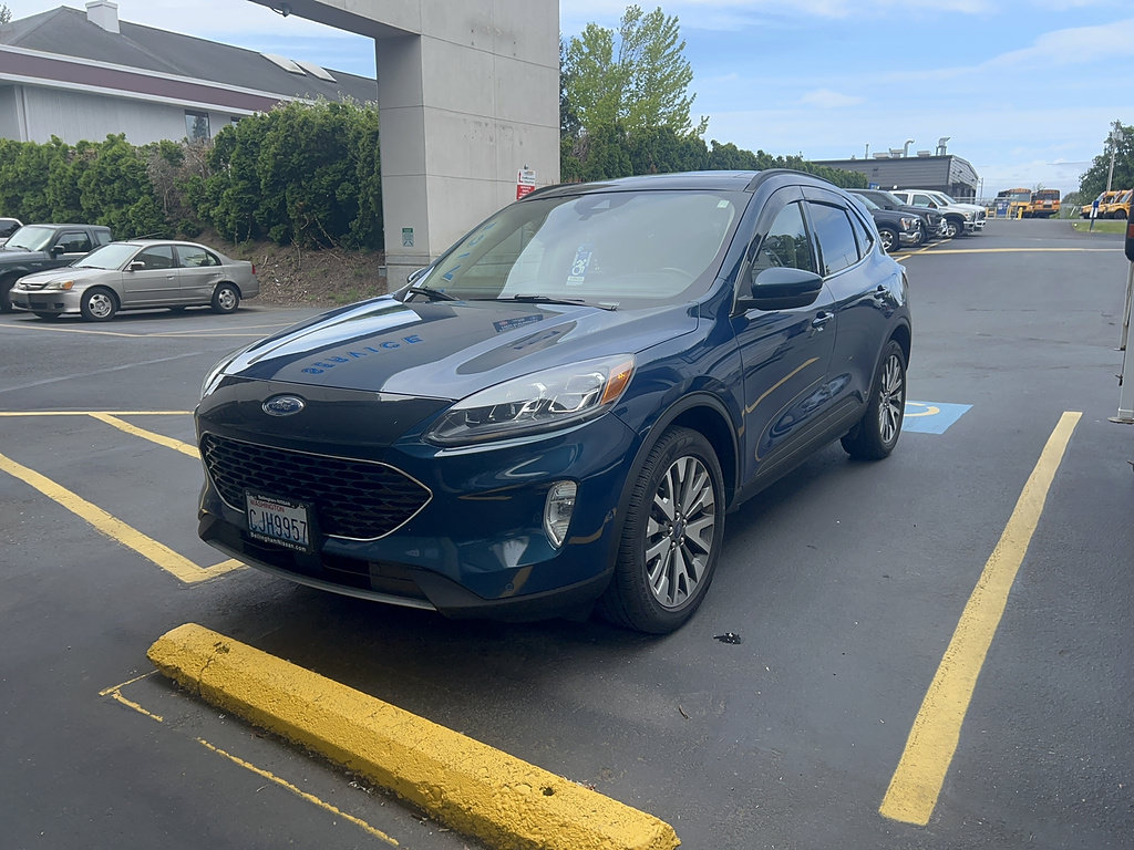 Used 2020 Ford Escape Titanium w/ Titanium Premium Package 2.0 AWD/4WD image 1