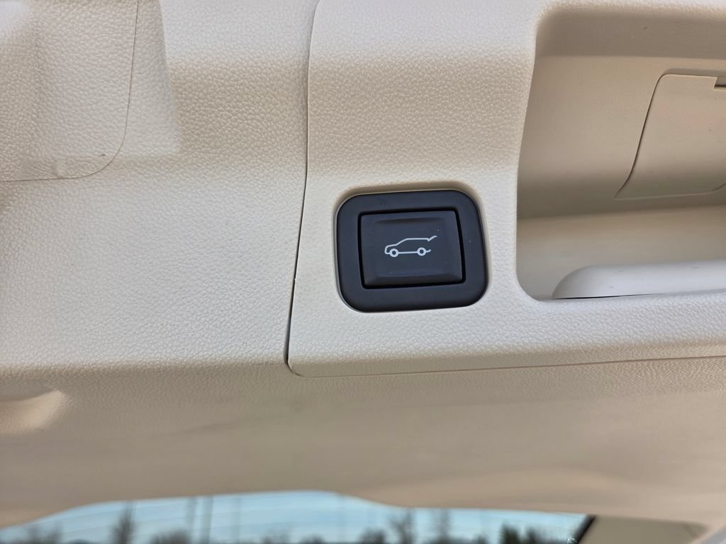Used 2023 GMC Acadia Denali AWD/4WD image 63