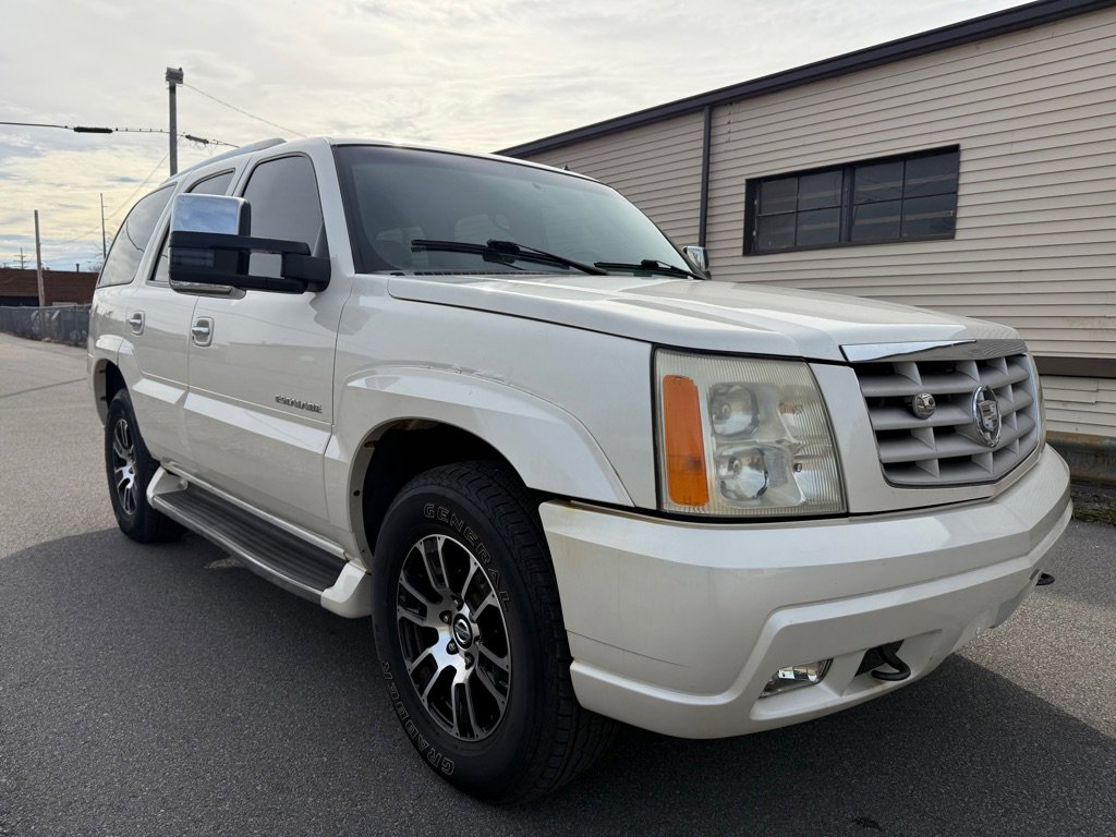 Used 2002 Cadillac Escalade AWD