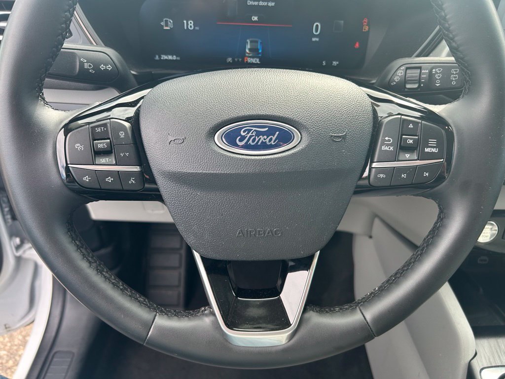 Used 2024 Ford Escape Active w/ Tech Pack #2 AWD/4WD image 17